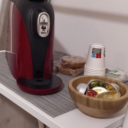 CarascoLa Casa Dell'Arcoアパートメント エクステリア 写真