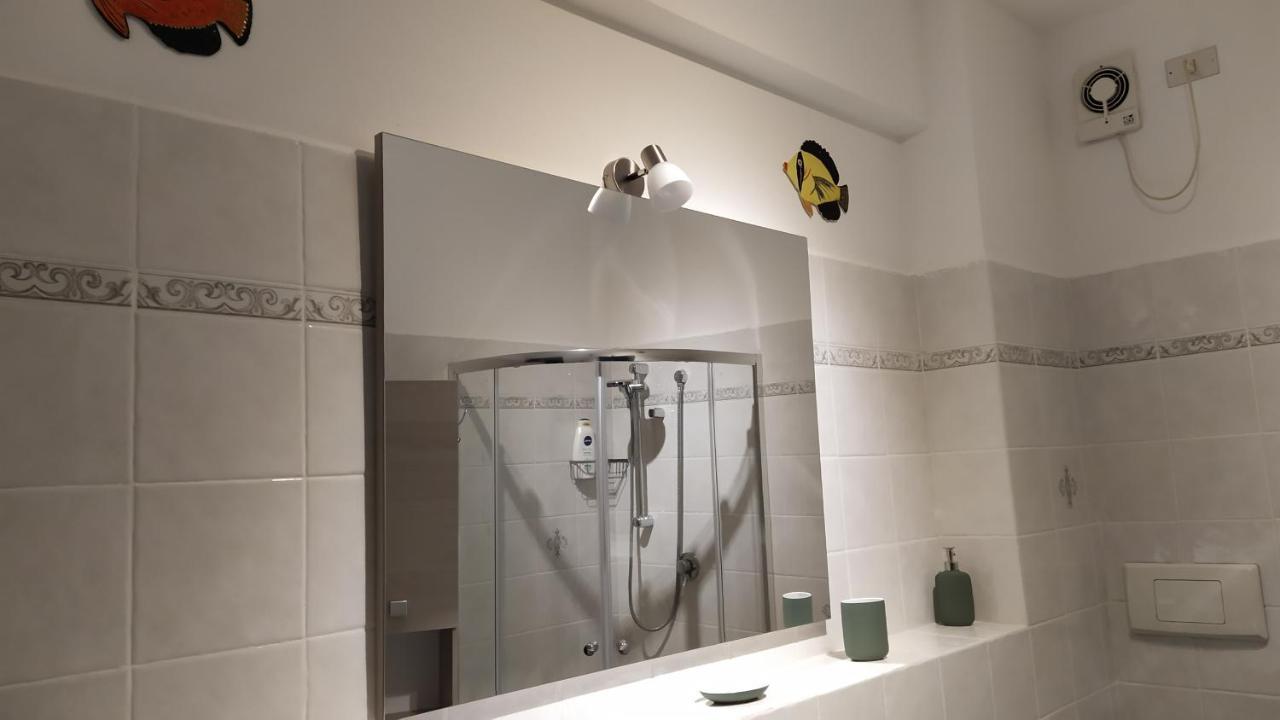 CarascoLa Casa Dell'Arcoアパートメント エクステリア 写真