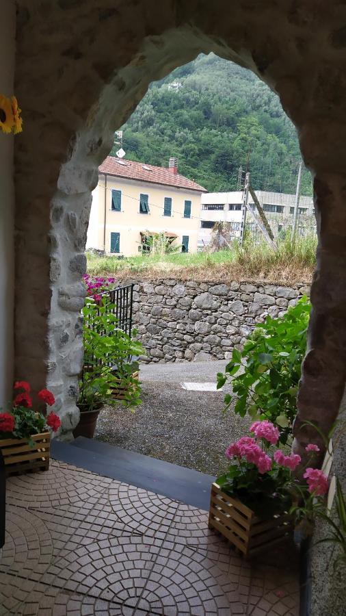 CarascoLa Casa Dell'Arcoアパートメント エクステリア 写真