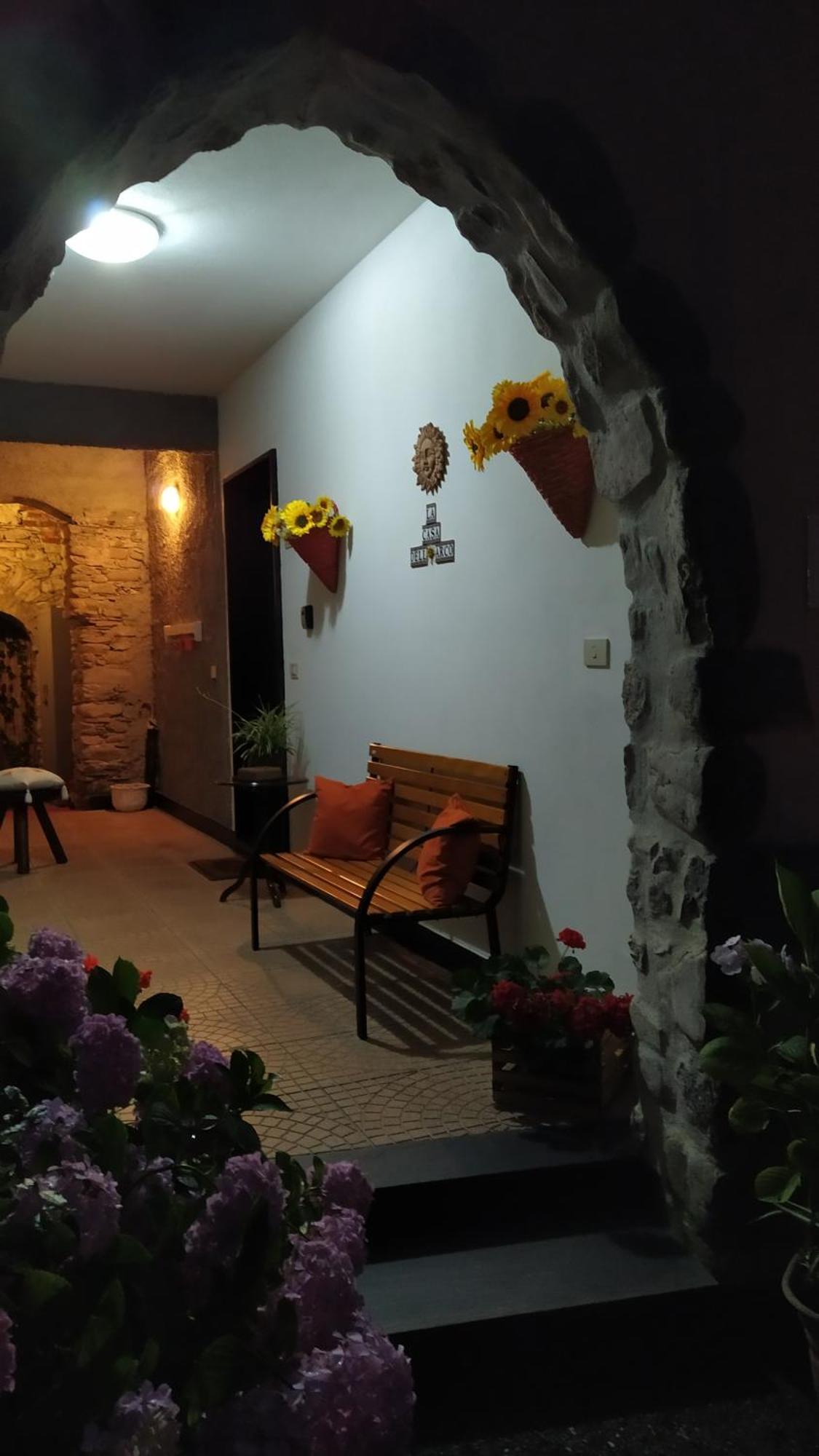 CarascoLa Casa Dell'Arcoアパートメント エクステリア 写真